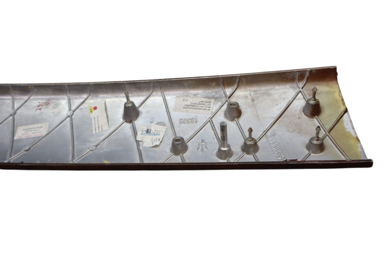 Load image into Gallery viewer, 03-13 Maserati Quattroporte M139 Front Right Side Door Panel Trim Panel Oem