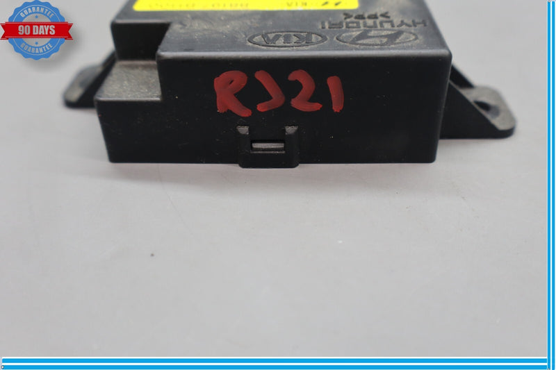 Load image into Gallery viewer, 15-20 Hyundai Genesis Right Passenger Side Seat 4way Relay Control Module Oem