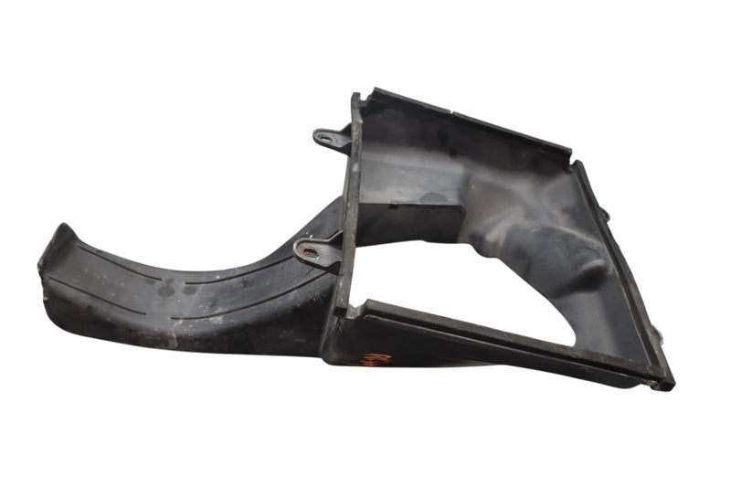Load image into Gallery viewer, 14-20 Maserati Ghibli Right Side Engine Radiator Intercooler Air Duct Shroud Oem