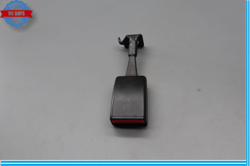 Load image into Gallery viewer, 14-19 Maserati Ghibli Rear Right Passenger Side Lower Seat Belt Buckle Black Oem