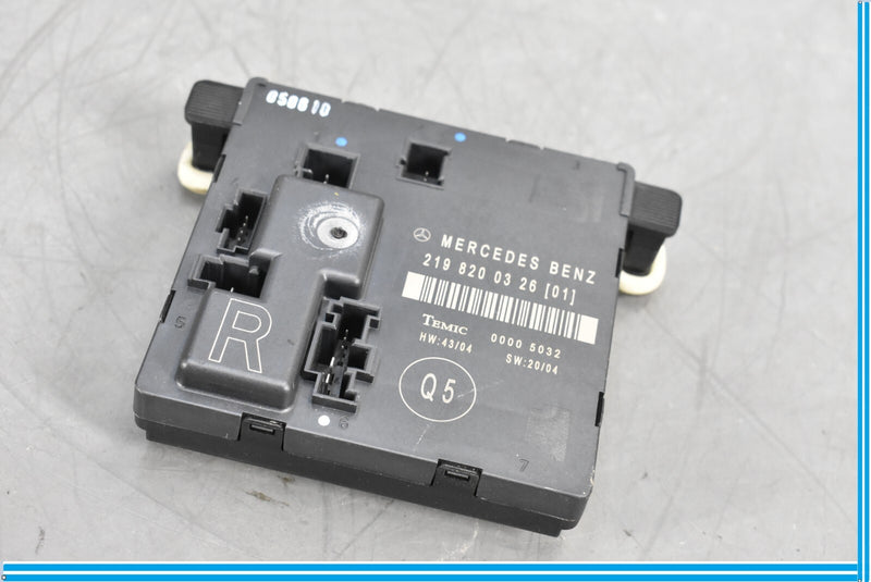 Load image into Gallery viewer, 06-11 Mercedes CLS550 W219 Rear Right Passenger Side Door Control Module Oem