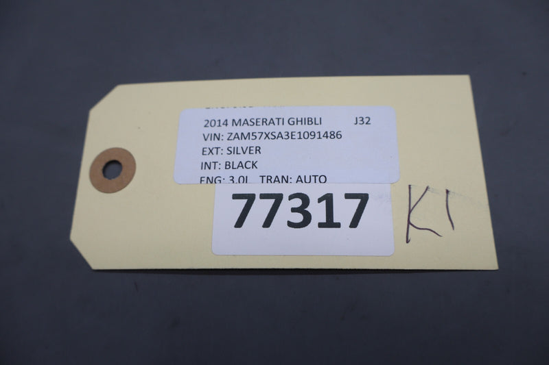 Load image into Gallery viewer, 14-19 Maserati Ghibli Quattroporte Rear Left Side Door Panel Handle Cover Oem