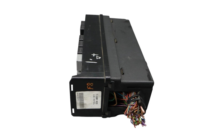 Load image into Gallery viewer, 05-09 Land Rover Range Rover Sport LR3 Engine Relay Fuse Box YPP500080 Oem