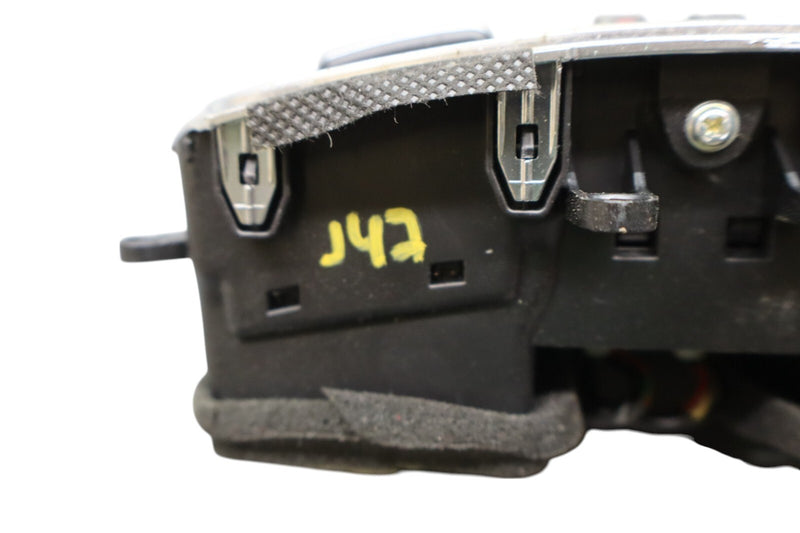 Load image into Gallery viewer, 15-20 Hyundai Genesis G80 Rear Center Console AC Air Vent Trim Grille Oem