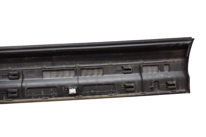 Load image into Gallery viewer, 11-18 Porsche Cayenne Front Left Driver Side Lower Door Molding 7P5837787 Oem