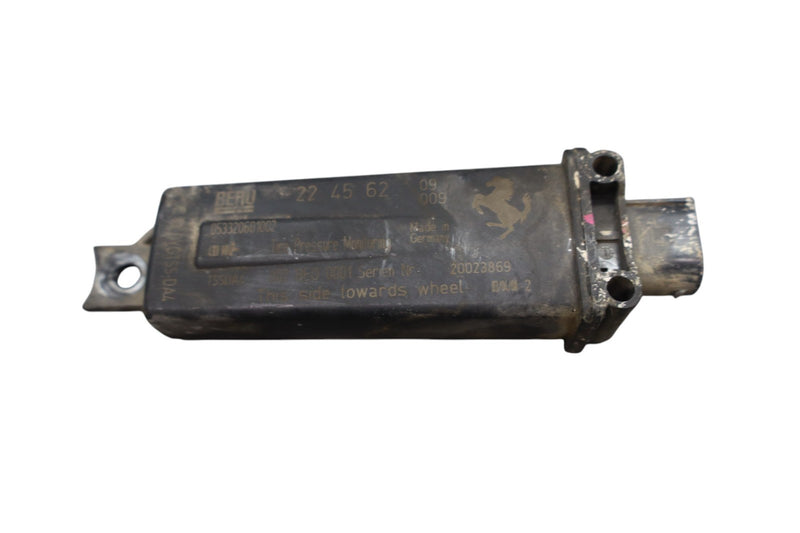 Load image into Gallery viewer, 05-13 Maserati Quattroporte M139 TPMS Tire Pressure Monitor Sensor 224562 Oem