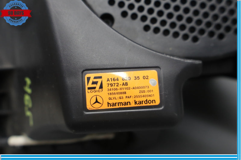 Load image into Gallery viewer, 07-12 Mercedes GL450 GL550 Rear Subwoofer Speaker Harman Kardon 1648203502 Oem