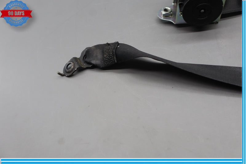 Load image into Gallery viewer, 07-12 Mercedes GL450 GL550 Front Right Seat Belt Seatbelt Retractor Oem