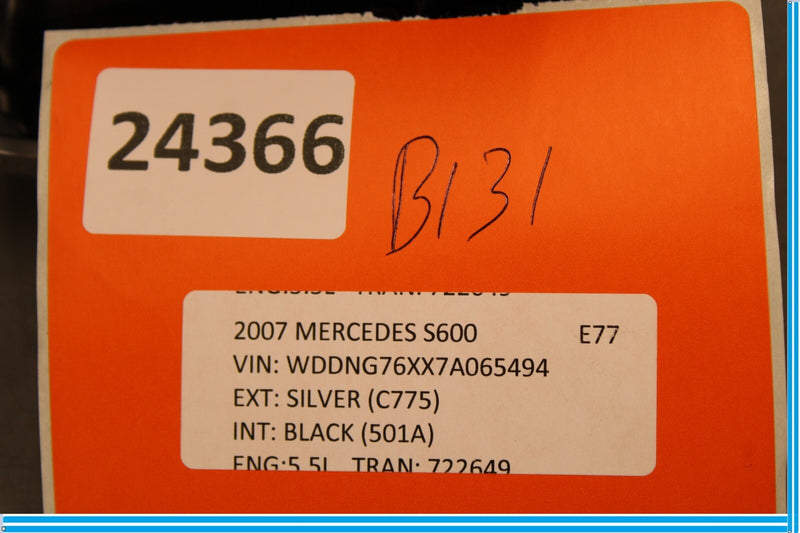 Load image into Gallery viewer, 07-13 Mercedes W221 S550 S600 Rear Center Console AC A/C Air Vent Oem