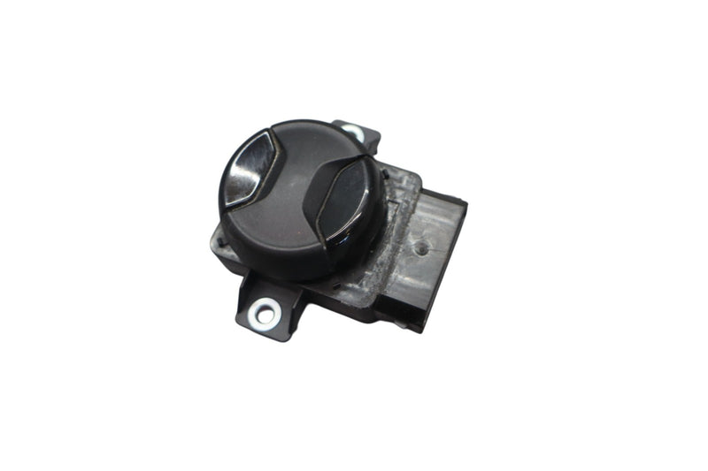 Load image into Gallery viewer, 11-17 Volkswagen Touareg Front Left Or Right Side Seat Lumbar Control Switch Oem