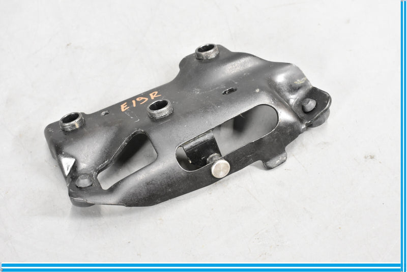 Load image into Gallery viewer, 06-13 Volvo C70 Convertible Right Side Roof Hinge Bracket Oem