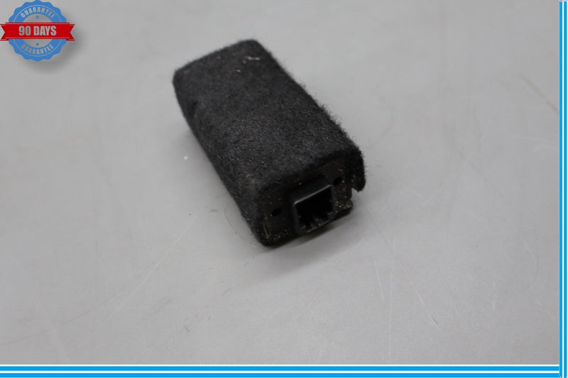 Load image into Gallery viewer, 03-06 Mercedes R230 SL500 iPod iPhone Interface Multimedia Audio Control Oem