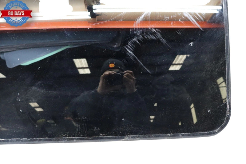 Load image into Gallery viewer, 14-22 Maserati Ghibli Sun Roof SunRoof Moon Roof Glass Panel 6117075D Oem