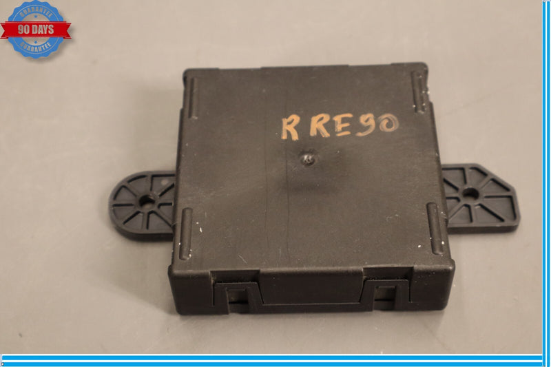 Load image into Gallery viewer, 17-21 Maserati Ghibli Rear Right Passenger Side Door Control Module Oem