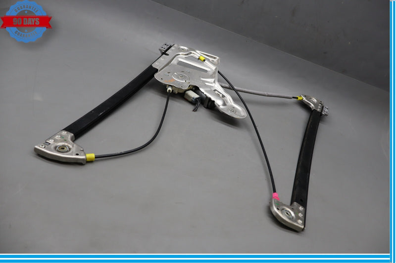 Load image into Gallery viewer, 10-12 Range Rover L322 Front Right Side Door Power Window Regulator W/ Motor Oem