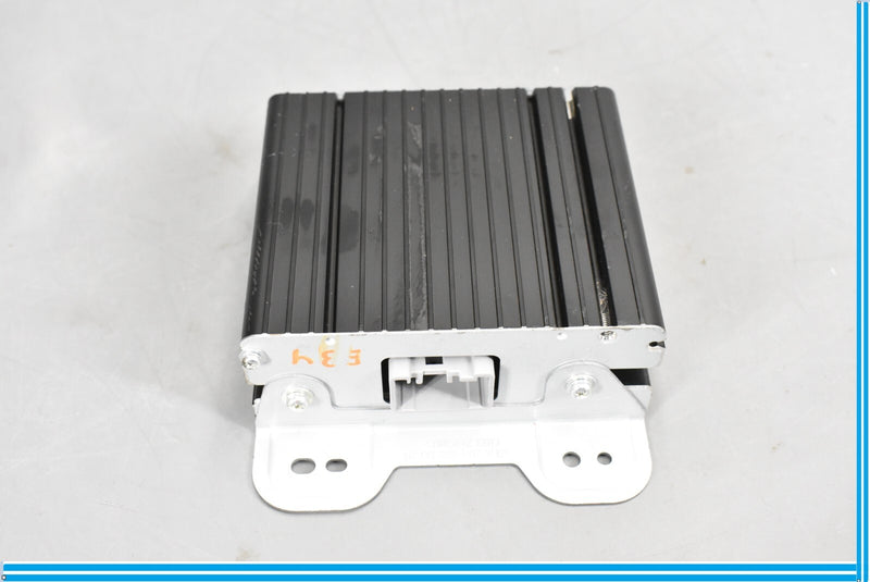 Load image into Gallery viewer, 06-13 Mercedes GL550 GL450 Power Inverter Computer Control Module Unit Oem