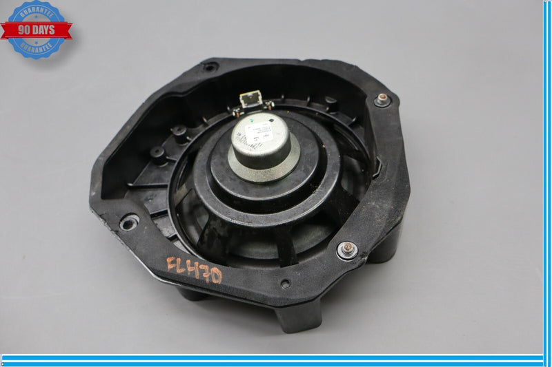 Load image into Gallery viewer, 14-17 Maserati Ghibli Quattroporte Front or Rear Side Door Audio Speaker Oem
