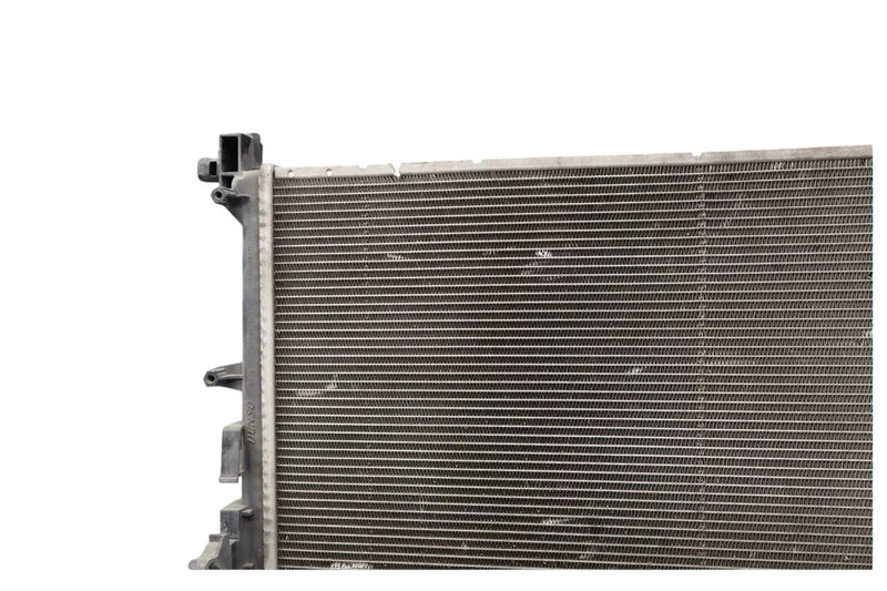 Load image into Gallery viewer, 14-17 Fiat 500L Engine Cooling Coolant Radiator 68202037AA OEM