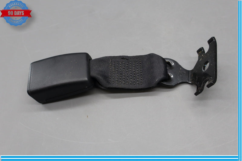 Load image into Gallery viewer, 14-22 Maserati Quattroporte M156 Rear Center Side Seat Belt Buckle Black Oem