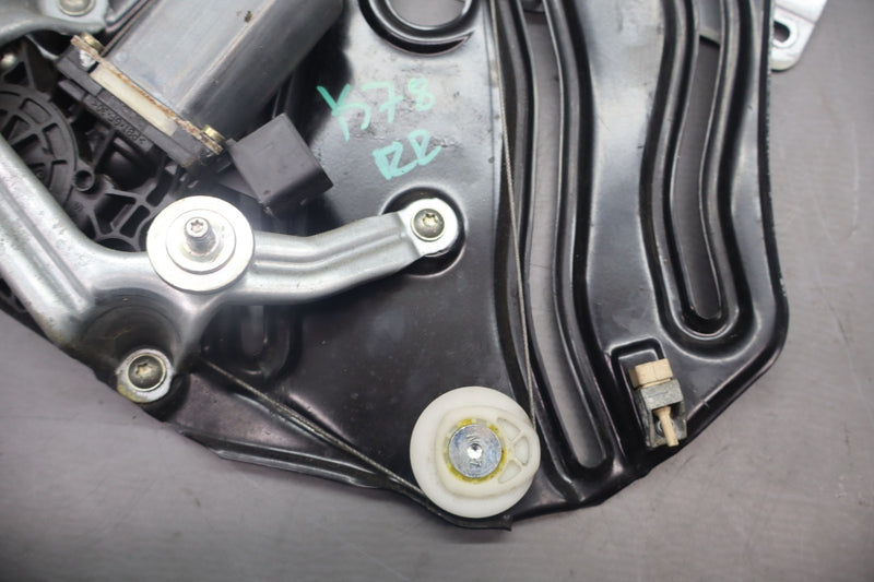 Load image into Gallery viewer, 03-12 Mercedes R230 SL500 SL55 Rear Right Quarter Window Regulator Motor Oem