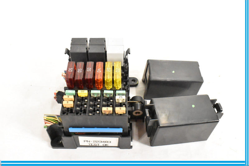 Load image into Gallery viewer, 03-12 Maserati Quattroporte M139 Rear Trunk Positive Relay Fuse Box 223483 Oem