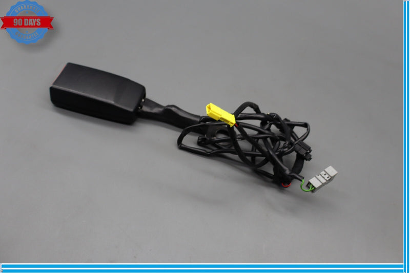 Load image into Gallery viewer, 10-15 Porsche Cayenne Panamera Front Right Passenger Side Seat Belt Buckle Oem