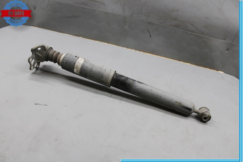 Load image into Gallery viewer, 14-17 Fiat 500L Rear Left Driver Side Shock Strut Assembly 51936541 Oem