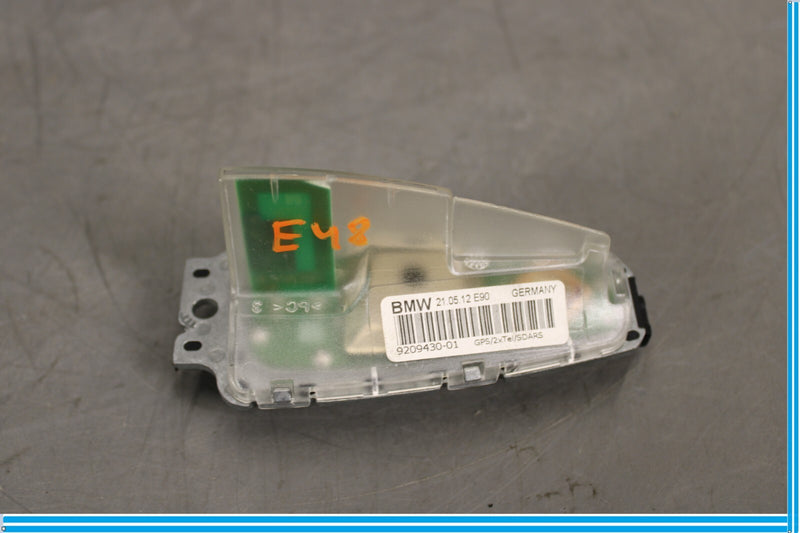 Load image into Gallery viewer, 12-16 BMW F30 320i 328i 335i Rear Satellite Roof Fin Antenna 9209430-01 Oem