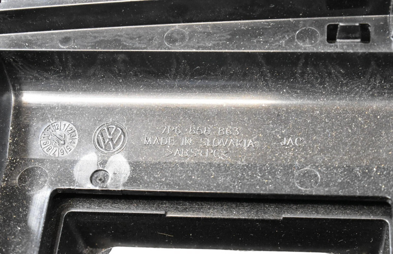 Load image into Gallery viewer, 11-17 Volkswagen VW Touareg Front Dashboard Instrument Panel 7p1857003gha3 OEM
