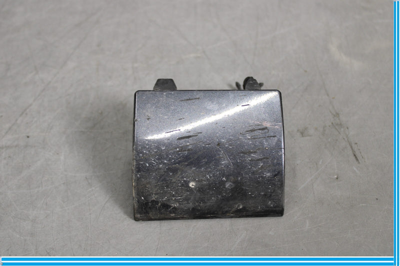 Load image into Gallery viewer, 10-16 Mercedes E350 E550 Rear Left Driver Side Skirt Jack Oem