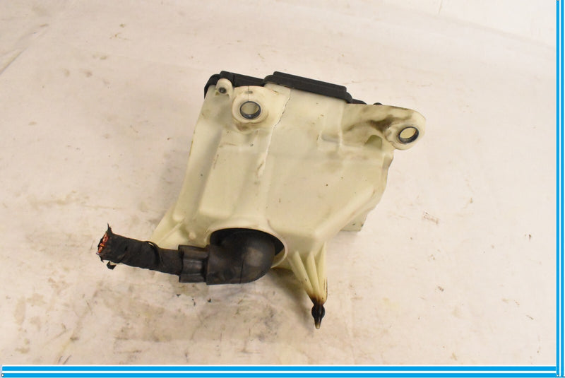 Load image into Gallery viewer, ENGINE BAY RELAY FUSE BOX ASSEMBLY OEM 2015-2020 C300 C400 C450 C43 W205