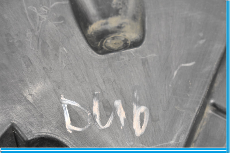 Load image into Gallery viewer, 11-18 Audi S8 A8 Quattro Engine Compartment Fuse Relay Housing Box W/ Cover Oem