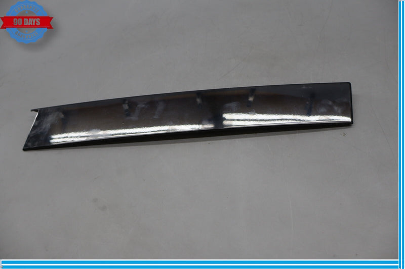 Load image into Gallery viewer, 13-19 Mercedes X166 GL320 GL450 Rear Left C-Pillar Window Glass Molding Oem