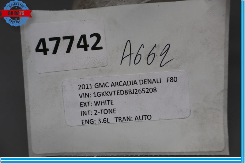 Load image into Gallery viewer, 2011 GMC Acadia Denali Front Left Driver Side Fog Light Foglight Lamp Oem