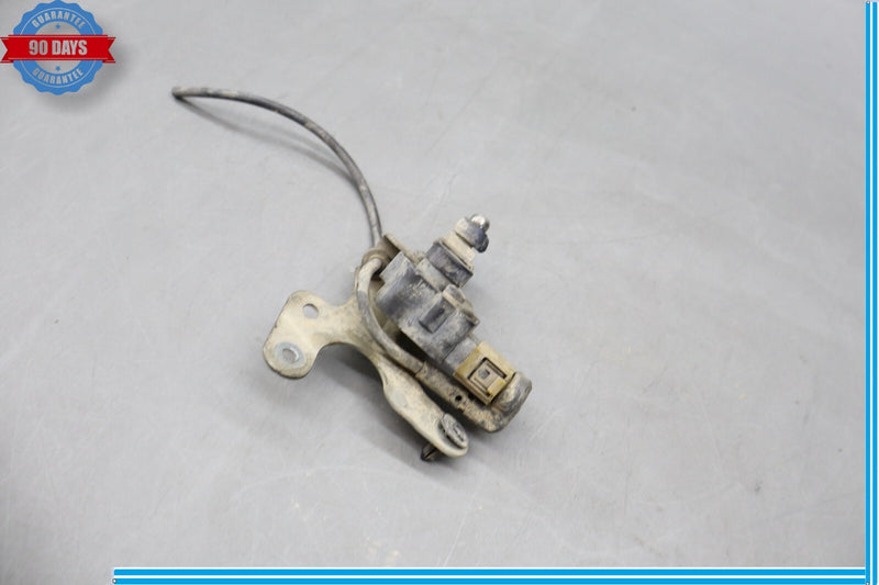 Load image into Gallery viewer, 12-18 Mercedes CLS550 CLS400 Height Level Sensor Control Module 2045450526 Oem