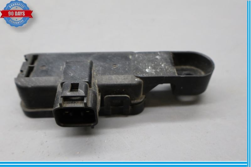 Load image into Gallery viewer, 10-18 Jaguar XJ XJL Smog Emission Control Sensor Unit 013650-0010 Oem