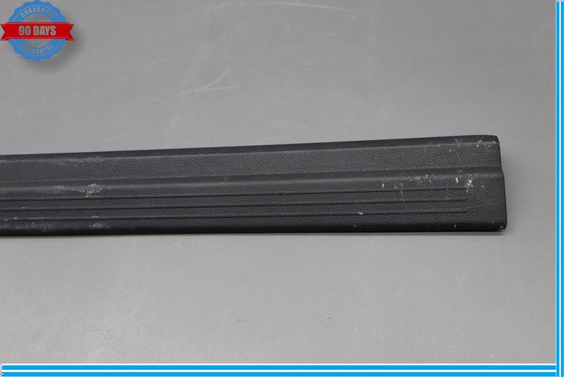 Load image into Gallery viewer, 10-18 Mercedes CLS400 E350 Front Right Door Sill Scuff Plate Trim Cover Oem