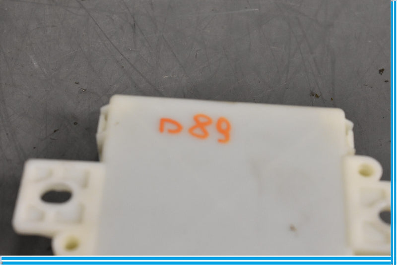 Load image into Gallery viewer, 12-14 Mercedes CLS550 W218 Park Assist Parktronic Sensor Module Control Oem