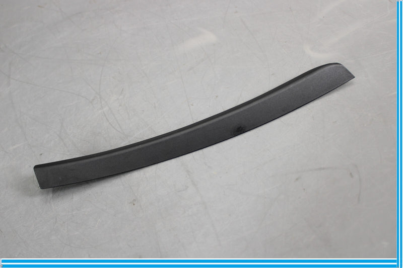 Load image into Gallery viewer, 09-15 BMW 750Li F01 F02 Rear Right Side Door Window Molding Trim Cover Oem