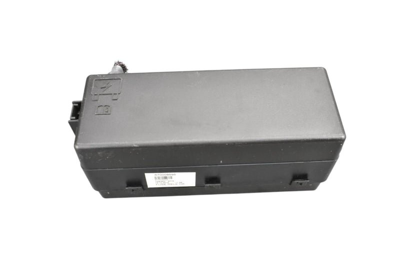 Load image into Gallery viewer, 14-17 Maserati Ghibli Engine Bay Fuse Power Block Junction Box 670008595 Oem