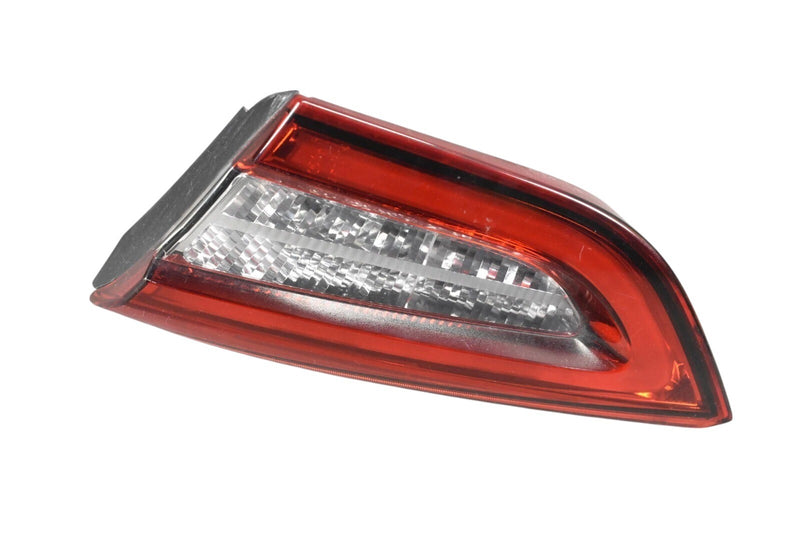 Load image into Gallery viewer, 14-20 Maserati Quattroporte Rear Right Side Inner Taillight Lamp Assembly Oem