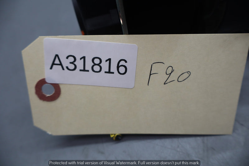 Load image into Gallery viewer, 03-08 Maserati Quattroporte M139 Rear Left or Right Side Seat Belt Retractor Oem