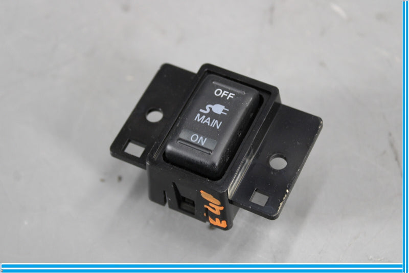 Load image into Gallery viewer, 11-17 Infiniti QX56 QX80 Center Console Power Off Main On Plug Switch Oem