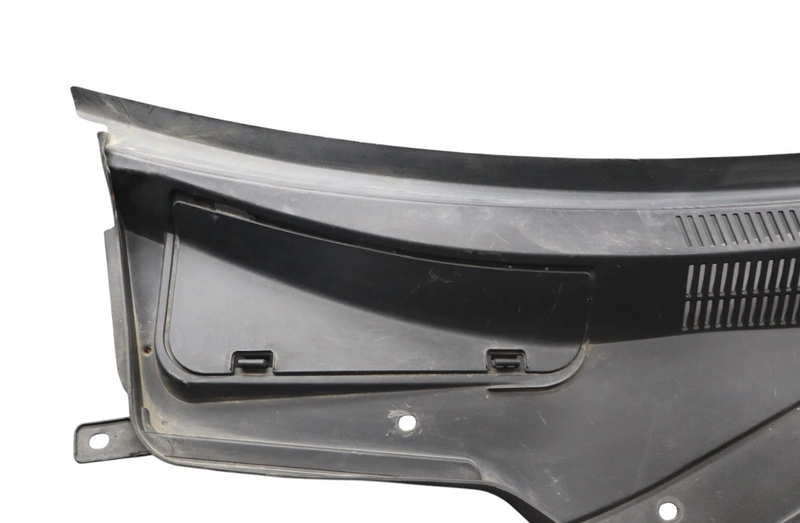 Load image into Gallery viewer, 14-17 Maserati Ghibli M157 Windshield Wiper Cowl Panel Trim Cover Panel Oem