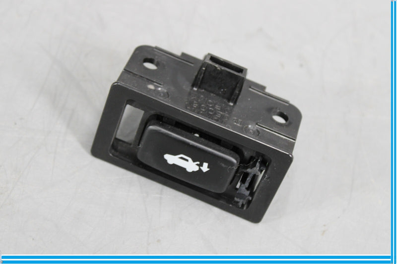 Load image into Gallery viewer, 07-17 Lexus LS460 LS460L Power Trunk Lid Close Control Switch Button Oem
