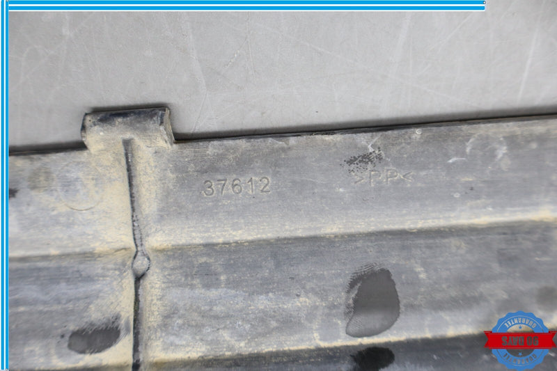 Load image into Gallery viewer, 12-17 Fiat 500 Pop Air Guide Seal Mounting Cover Panel Housing Oem