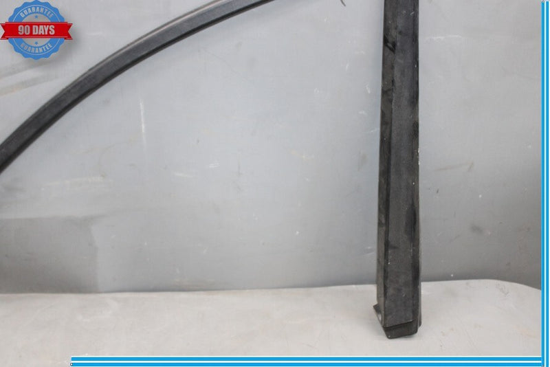 Load image into Gallery viewer, 06-11 Mercedes W164 ML500 GL350 ML63 AMG Front Right Door Window Frame Trim Oem