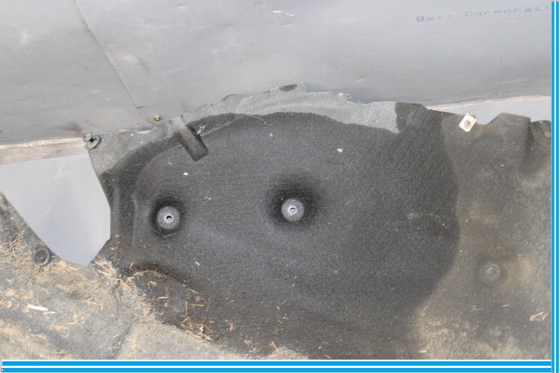 Load image into Gallery viewer, 09-15 BMW 750i Front Right Fender Liner Rearward Splash Shield Oem