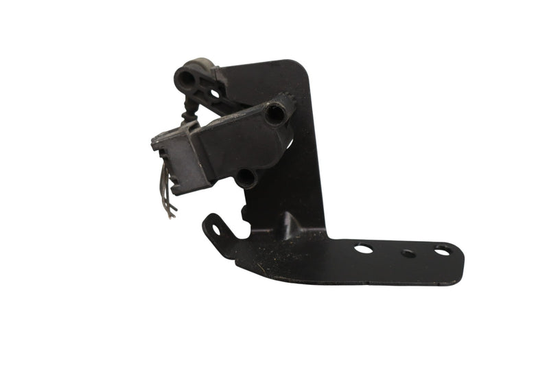 Load image into Gallery viewer, 10-21 Jaguar X152 F-Type Rear Right or Left Suspension Height Level Sensor Oem