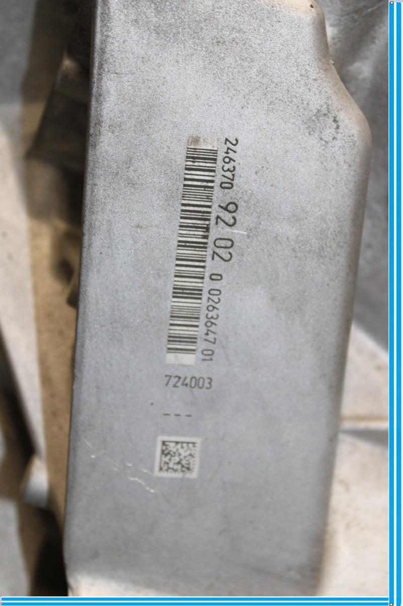 Load image into Gallery viewer, 14-18 Mercedes W117 CLA250 Automatic Transmission Gearbox 106k 2.0 Oem
